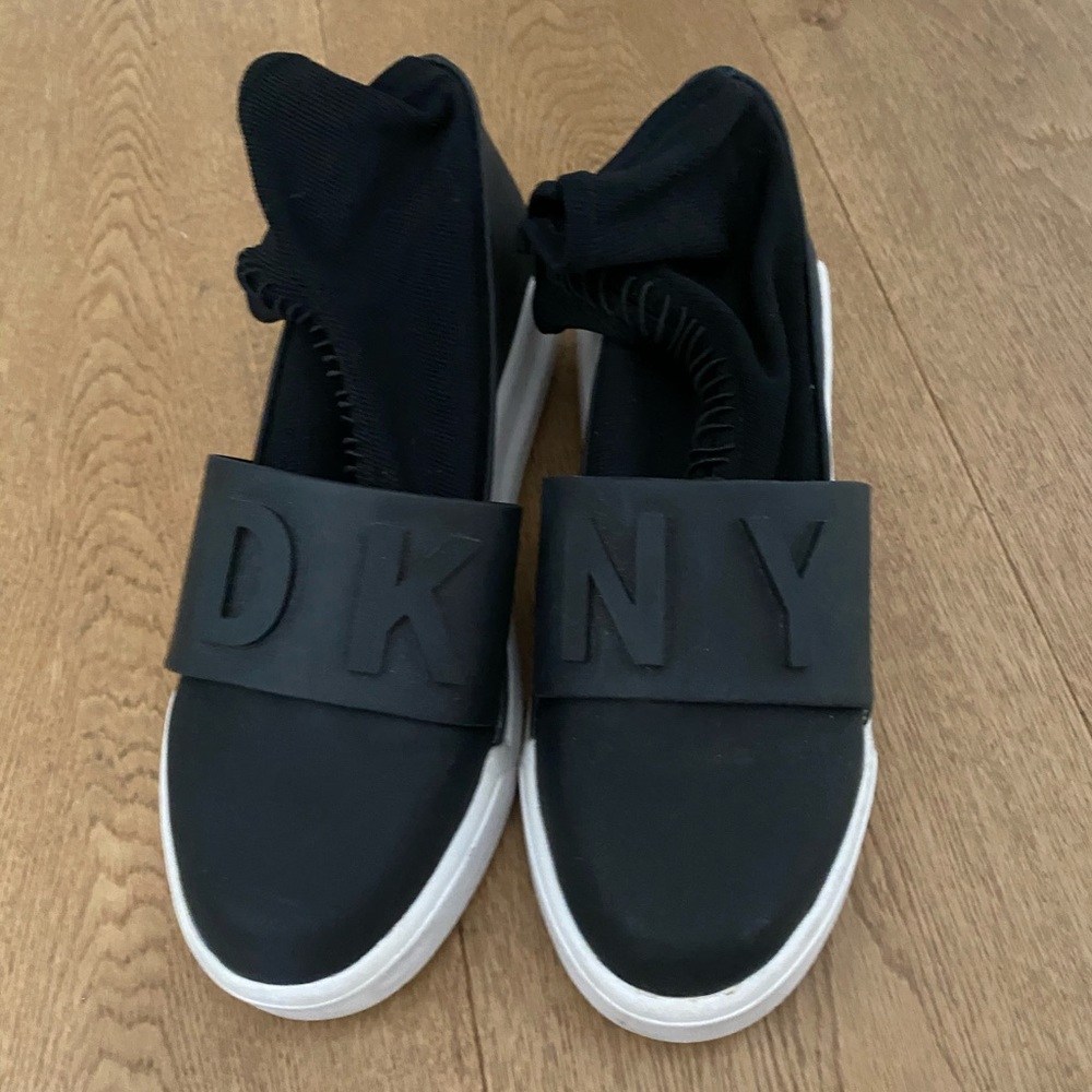 DKNY sock sneakers